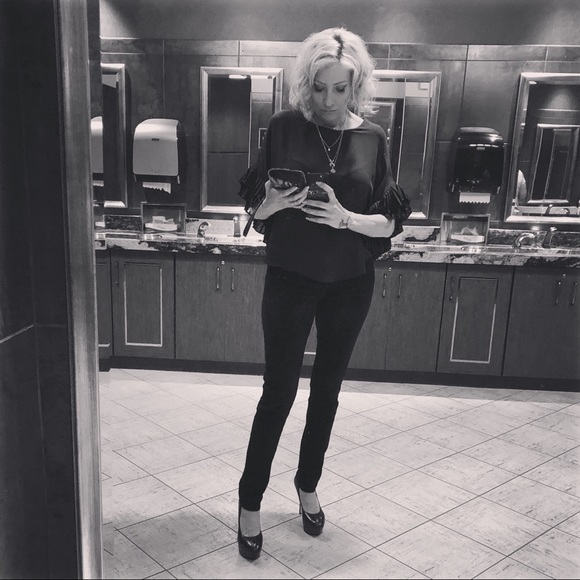 Poshmark Stats - Picture 10 of 13